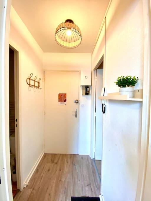 T2 Cosy Proche Hopital + Parking Gratuit Sur Place Auxerre Exterior photo