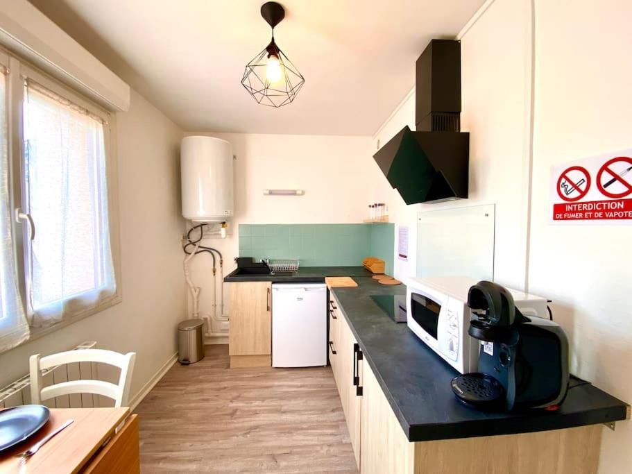 T2 Cosy Proche Hopital + Parking Gratuit Sur Place Auxerre Exterior photo